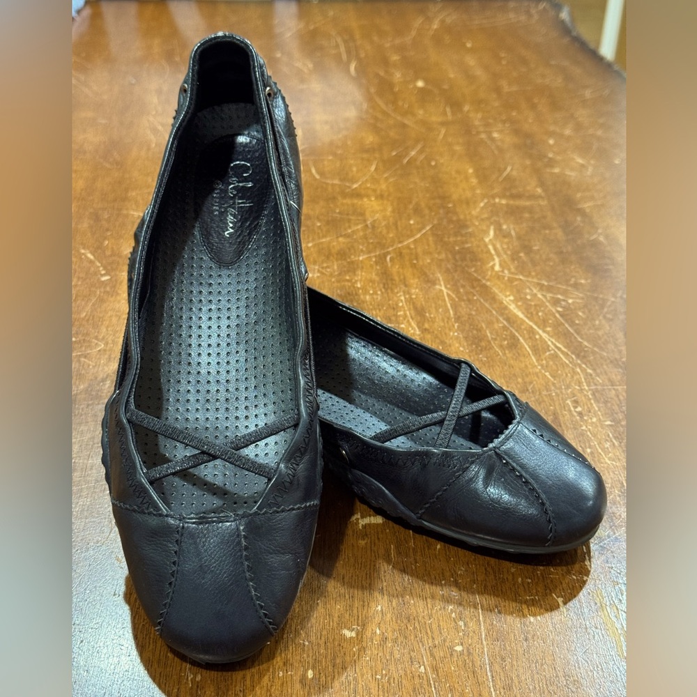 Cole Haan Nike air series Black Leather Flats